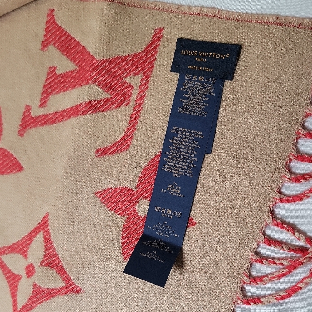 Louis Vuitton Red and Beige Monogram Reversible Scarf with Fringe - Picture 4 of 4